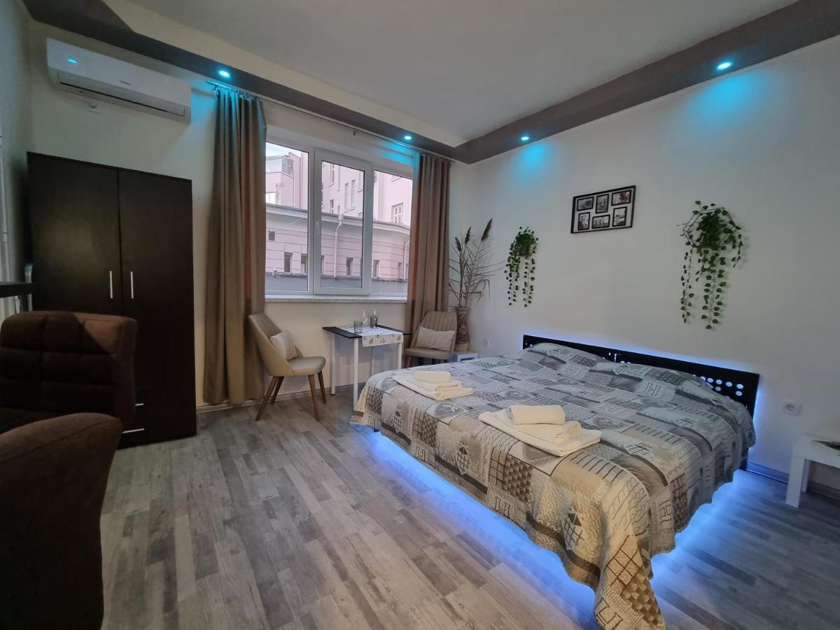 Ferienwohnung Студио В Центъра На Бургас Exterior foto